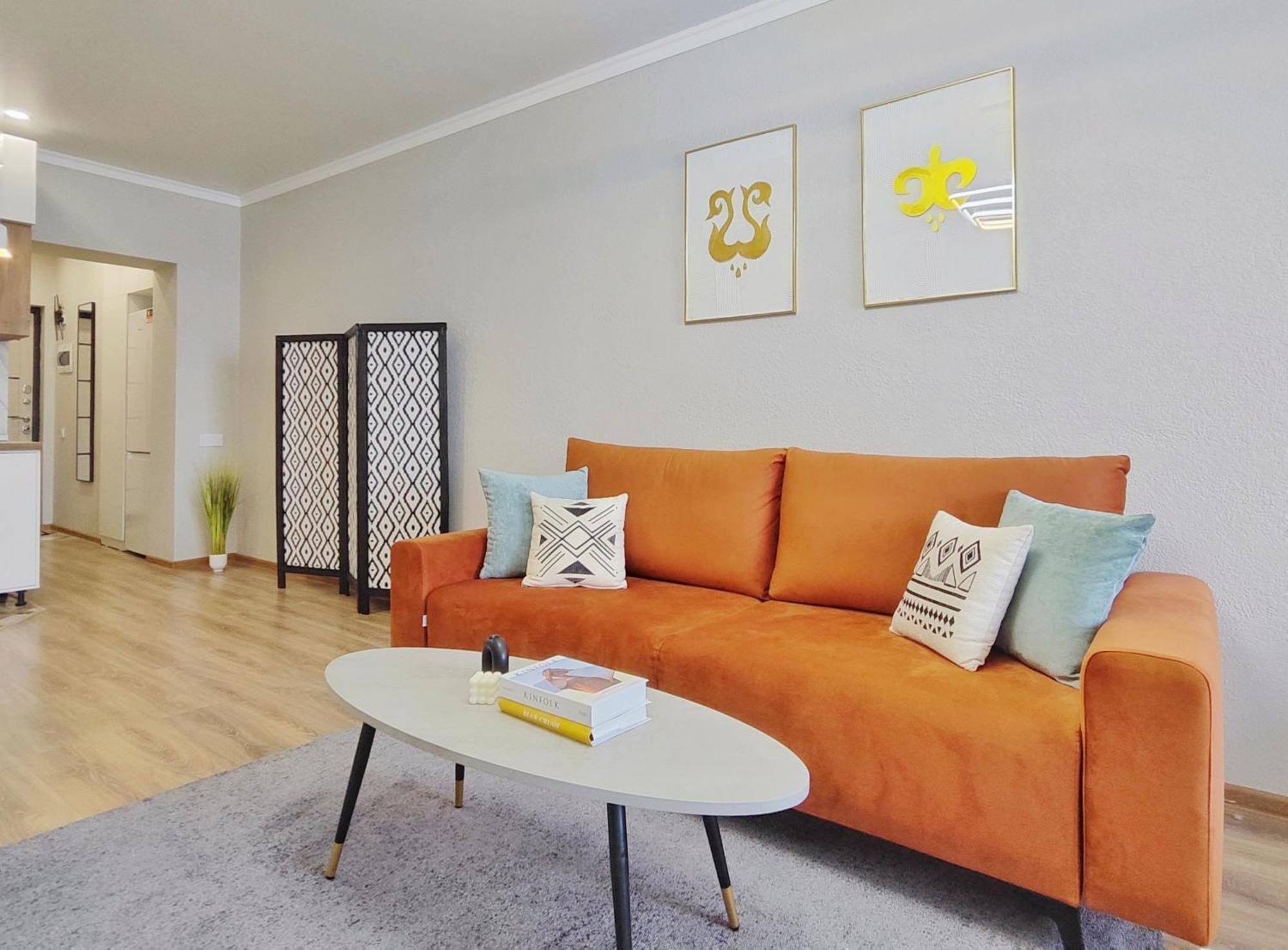 Modern Apartment In Golden Square Almaty Exterior photo