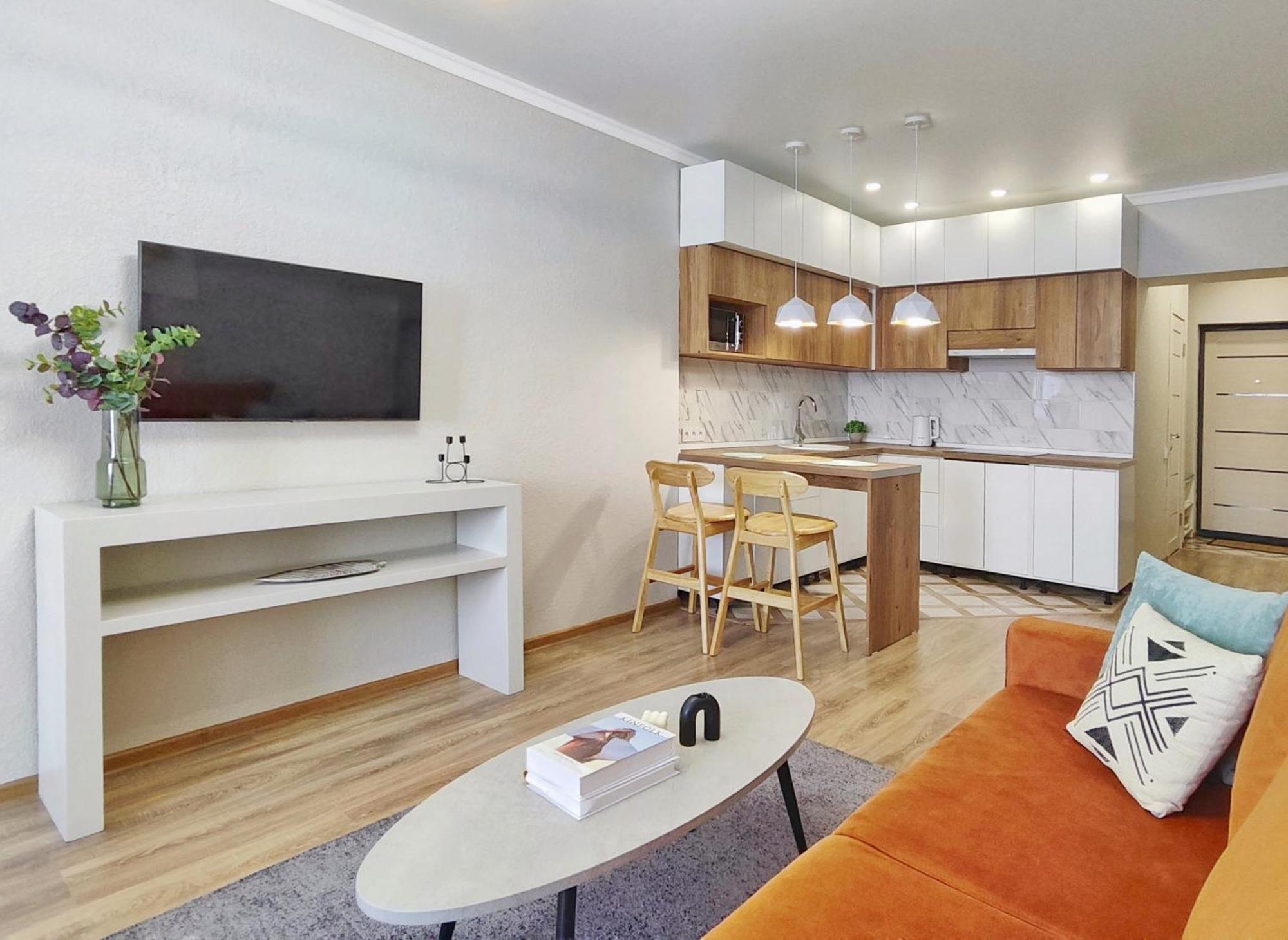 Modern Apartment In Golden Square Almaty Exterior photo